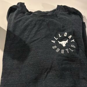 Under Armour men’s long sleeve tshirt